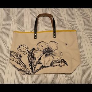 Queen Bee Tote Bag by Two’s Company